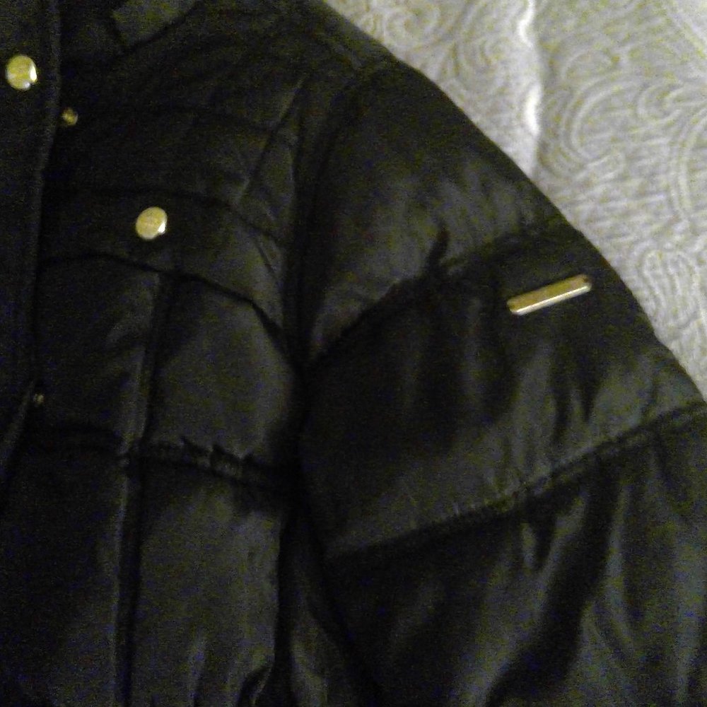 Steve Madden girls black winter coat very warm EUC size 7/8 S/P gold hardware - Picture 8 of 11